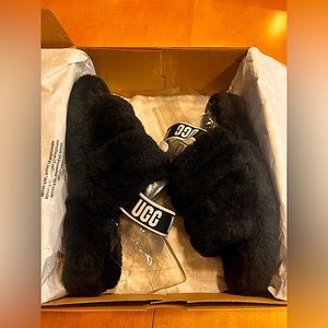 UGG Black Fluff Yeah Slides